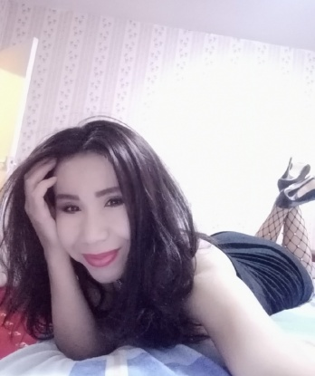 Опытная и страстная блондинка готова исполнить твои самые смелые фантазии. Приглашаю в гости для незабываемого отдыха и релаксации. Только для достойных мужчин. 1991, 33 года